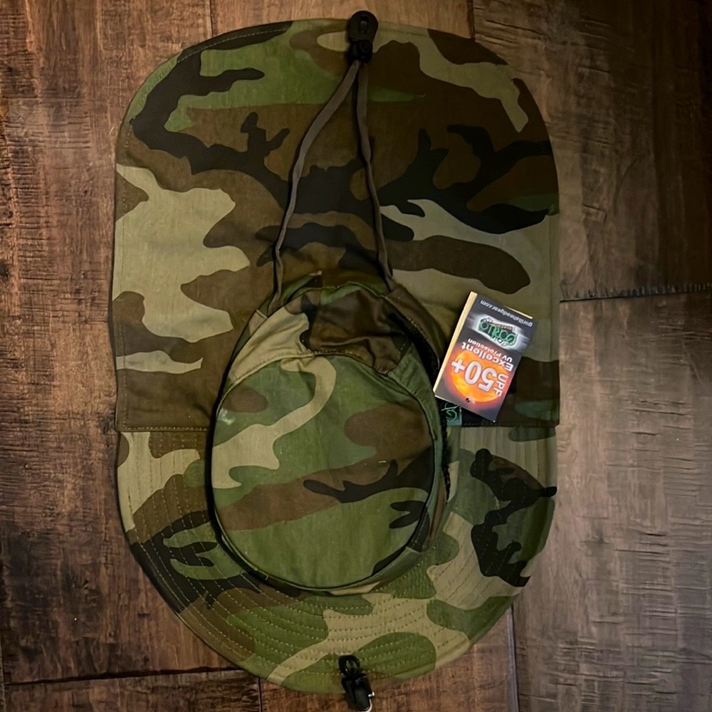 NWT, Gorilla brand sun hat.  Camo print, size M/L.